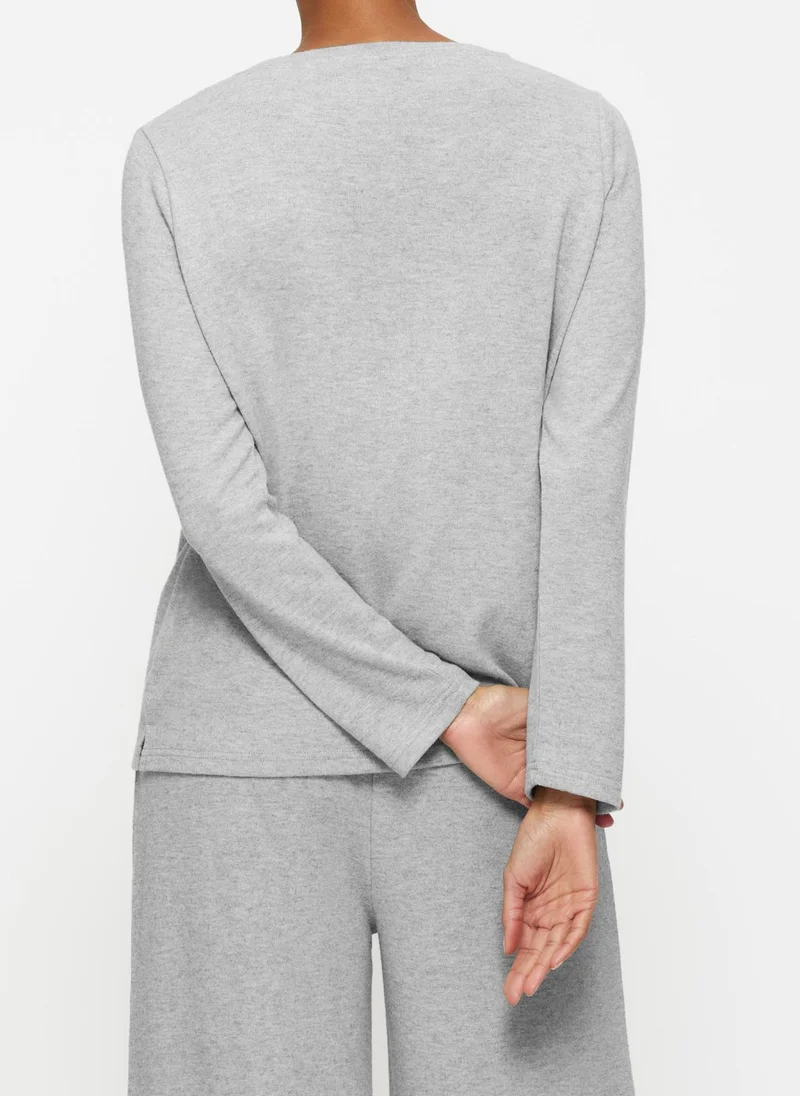 كيلوبايت كم طويل ماري